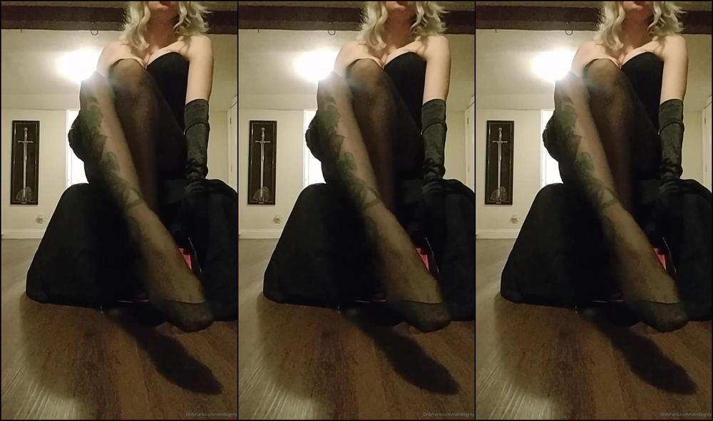 Raindegrey 66205607 10 01 2019 For A Loyal Foot Slave