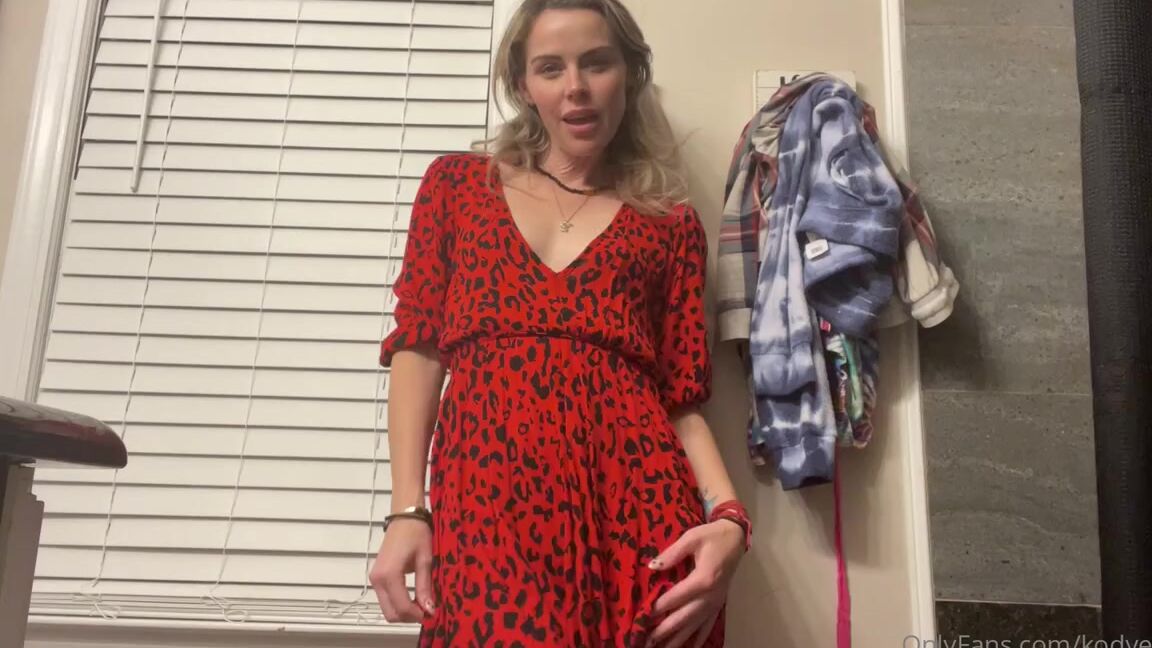 Kodyevans Onlyfans Am I Ringing In The New Year With Panties On Under My Dress Or No Panties