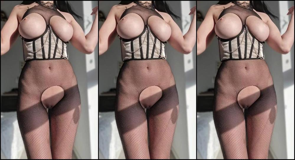 Atomicbrunette18 236