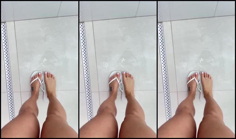 Enna 88 Onlyfans Hora Do Banho Bath Time