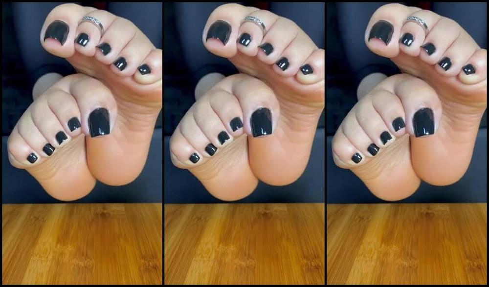 Goddess Cinnamon Aka Cinnamonfeet2 Onlyfans And The Winner Is Come Worship My Perfect Black Does