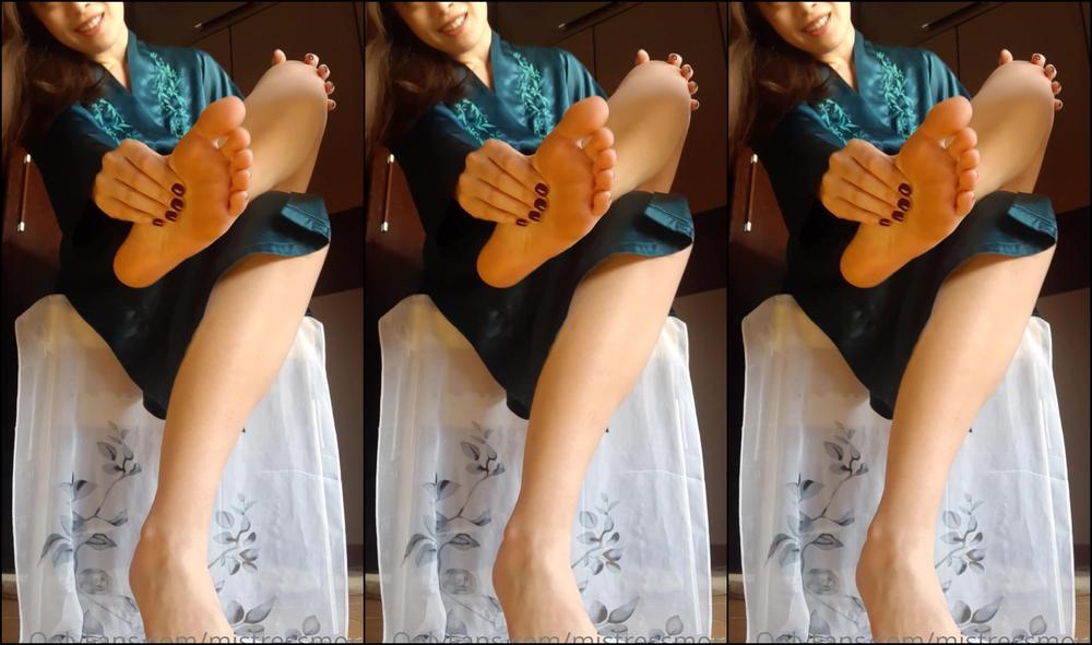 Mistressmoria Are You A Naughty Foot Slut Who Can T Help But Get Hard While Staring At My Feet You Know