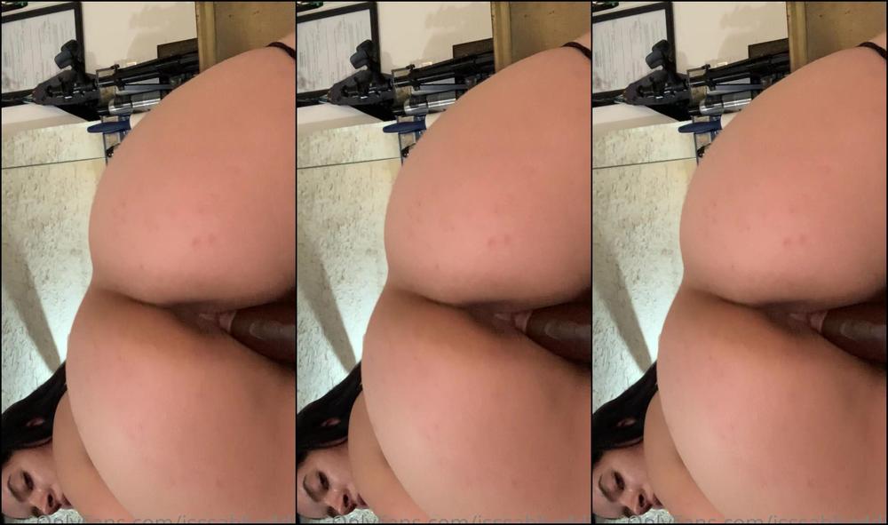 isssabhaddie-17-08-2021-2195295875-taking-this-huge-dildo-in-my-tight-pussy-you-love-watching-me-cream-don-t-y