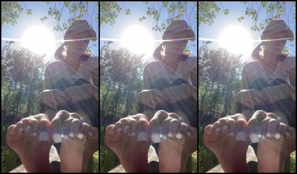 Marta Petarda Nicknamed Itsmartapetarda 06 07 2024 Onlyfans Видео Полное Видео С Моими Солнечными Голыми Подошвами 8