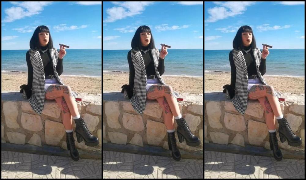 Queen Kinkerbell Nicknamed Kinkerbell23 Onlyfans Bliss Moments Absolutely Loved This Smoke By The Beach