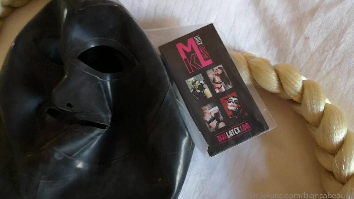 Biancabeauchamp 2020 09 14 5F5Fd8Eb028285D33Db15 Source