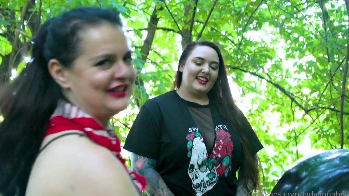Ladyannabelle666 Onlyfans Hardcore Fun With My Friends In Our Private Garden In The Area Of Debauchery Mistresskarino Dinah