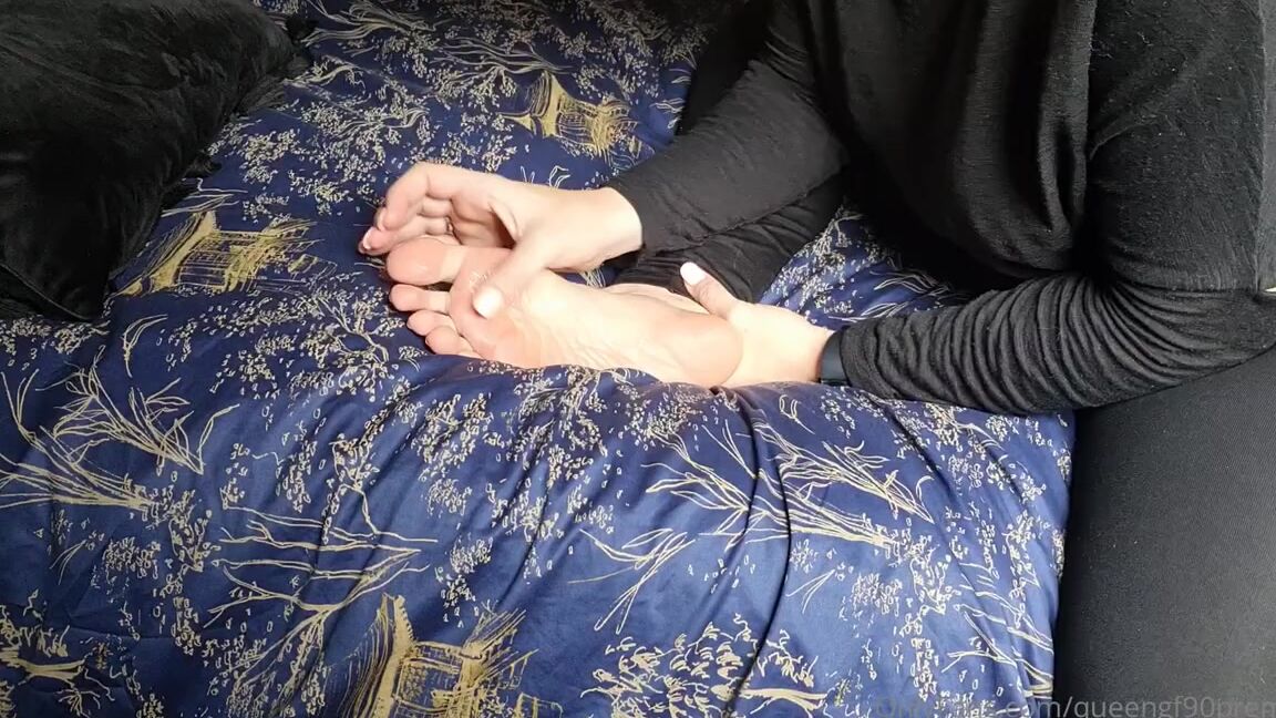 The Foot Queen Of England Aka Queengf90Premium Onlyfans New Angle Thoughts
