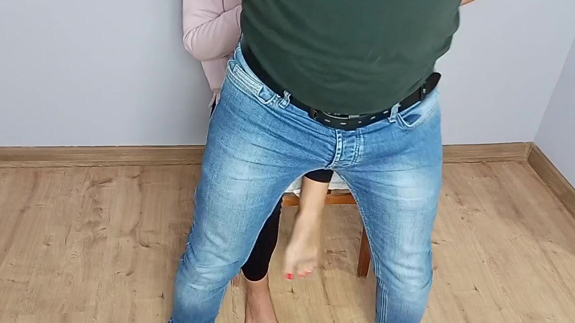 Mistress Redix Nicknamed Mredix 11 07 2024 Onlyfans Video I Ordered My Slave To Stand In Front Of Me And I Sat Behind Him So