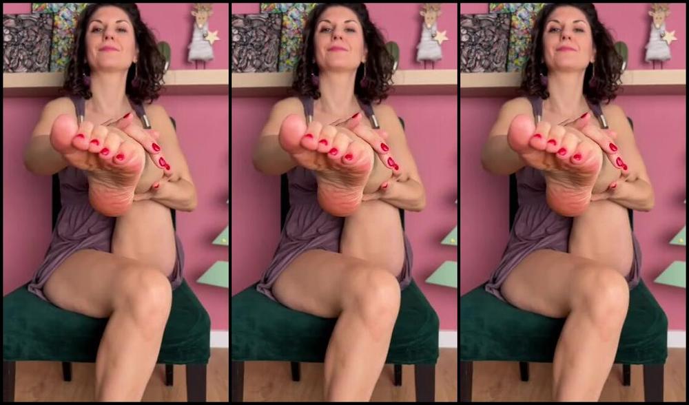 Cute Lily F33T Nicknamed Cute Lily F33T 02 17 2025 Onlyfans Video Goodnight