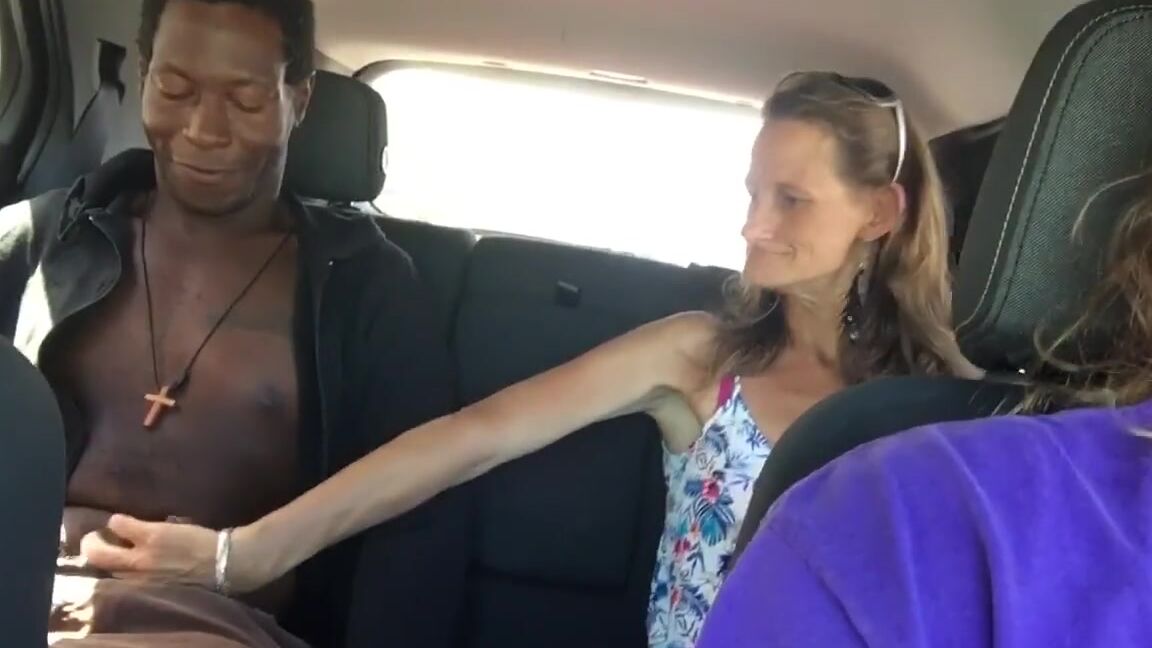 Slut Wife POF Car Hook up_vincemannporn PornHubPremium