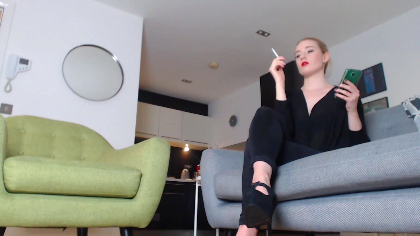 Queenfiona Be My Ashtray