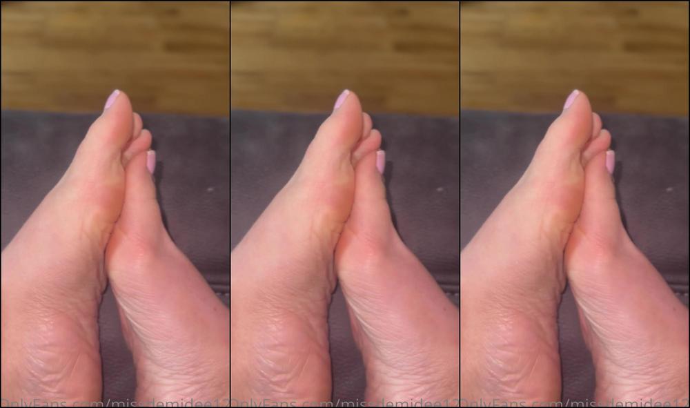 Missdemidee Humiliating You For Being The Ugly Loser You Are