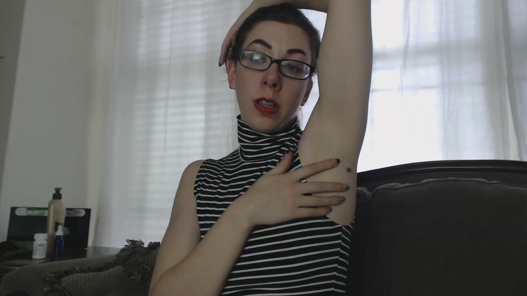 Canadiansammy Sammy Sniffs Her Armpits