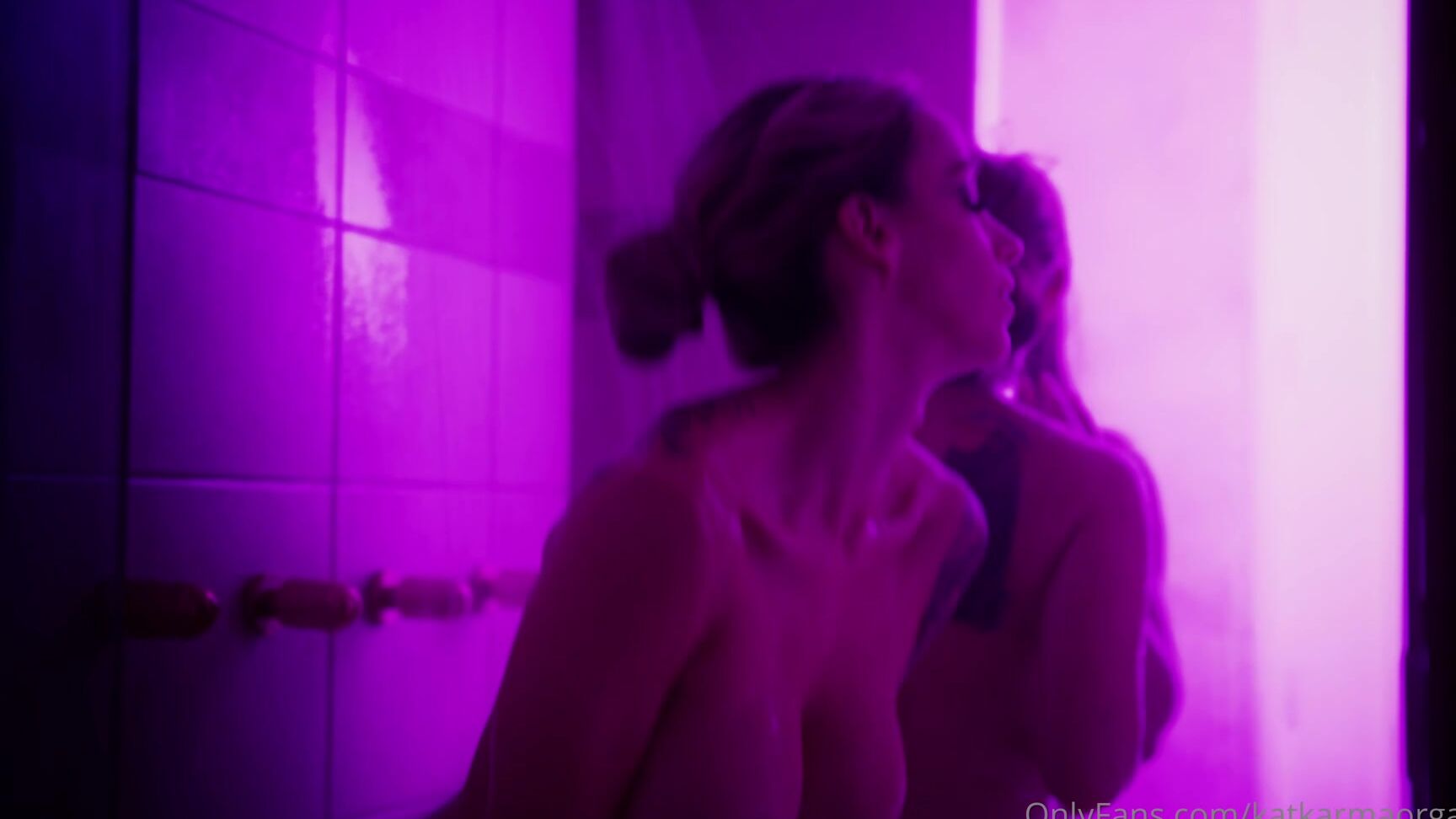 Katkarmaorgasmic Here Is The Post Wild Westworld Gb Interview Shower Scene With My Amazing Cumslut Babes
