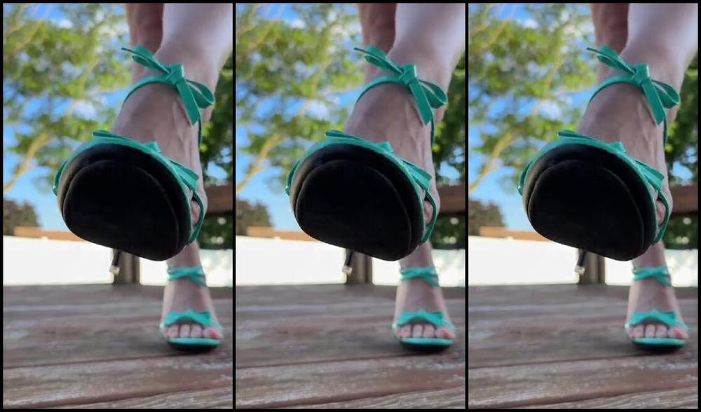 Soldmysolesforink Nicknamed Soldmysolesforink 05 31 2024 Onlyfans Video Something About Showing Off Makes Me Excited