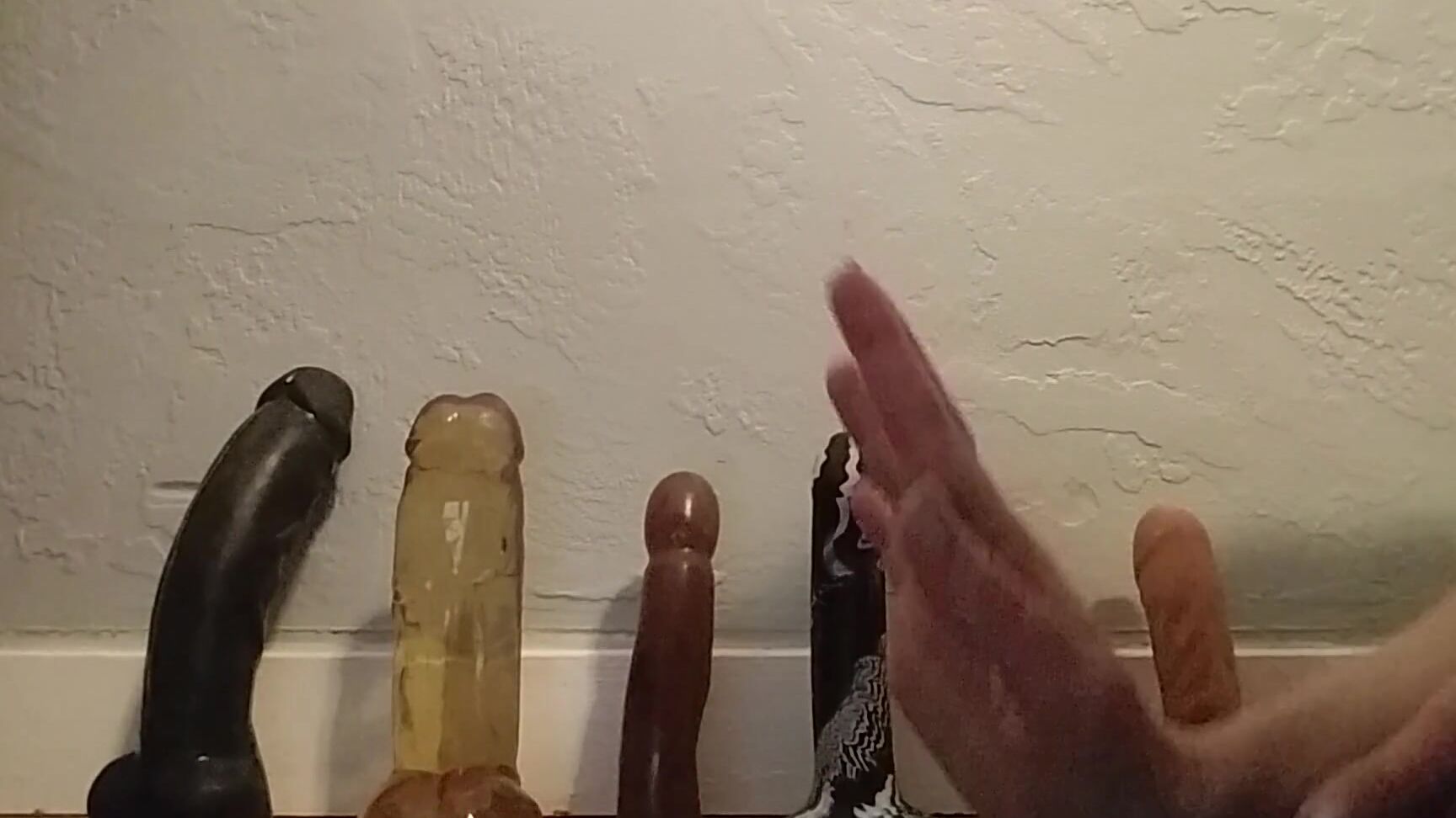 Raindegrey 10792457 06 28 2018 Custom Made Clip By Special Request Hand Measuring Contest