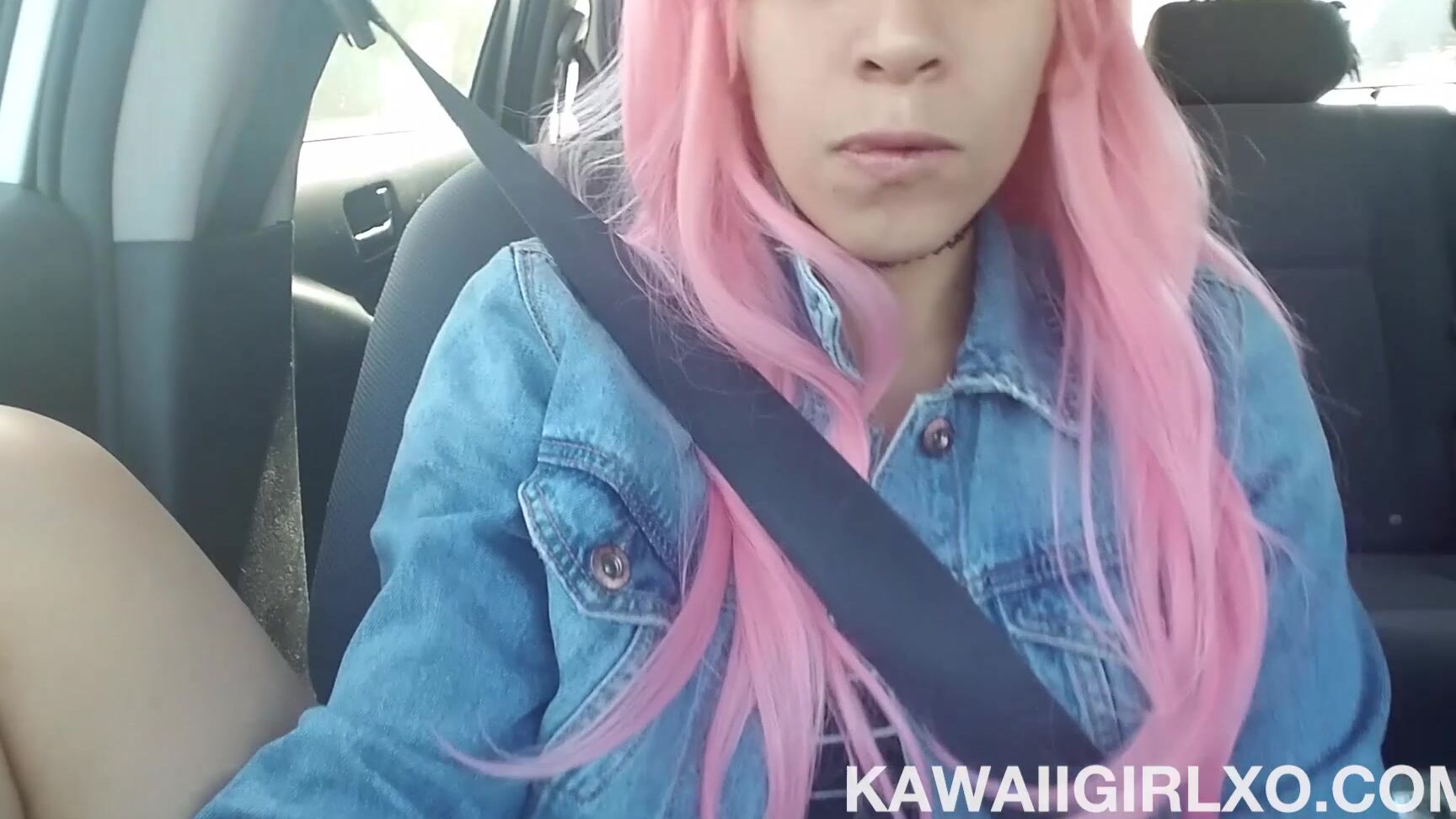 Kawaii Girl Spontaneous Car Pussy Tease Amp Public Bj