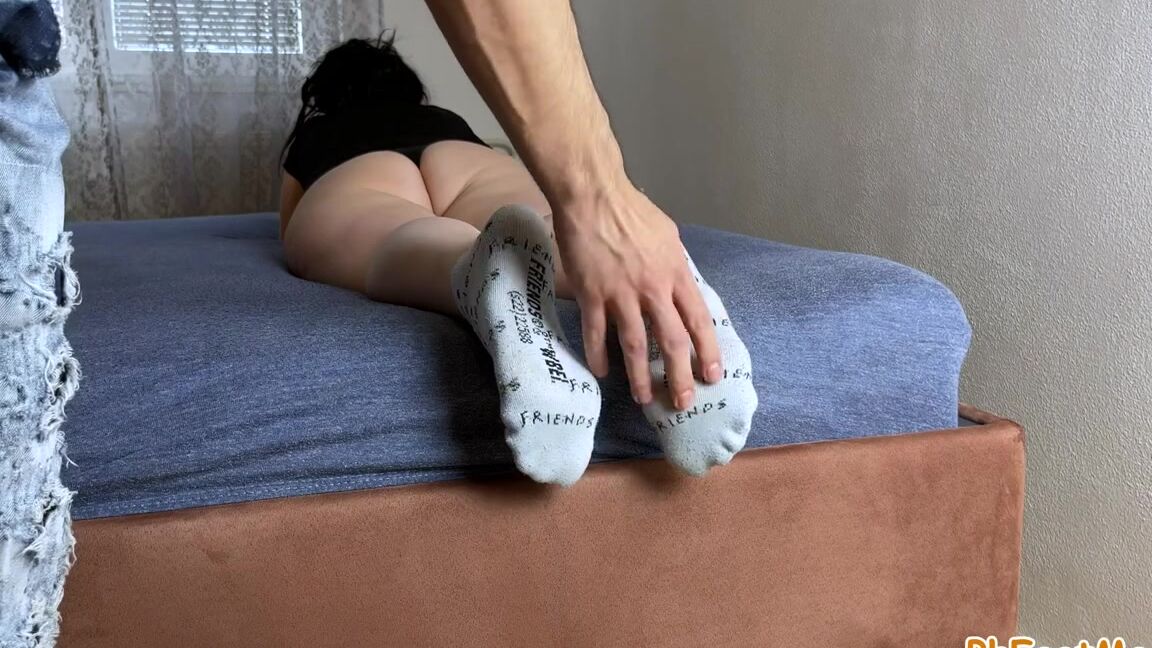 Phfootmodel Nicknamed Phfootmodel 05 24 2023 Onlyfans Video Custom Sweaty Feet Tickling Clip