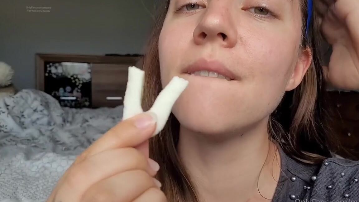 Masmr Onlyfans 2September Mouth Tongue Uvula Teeth Teasing And Eating Closeups Today Something Else Than