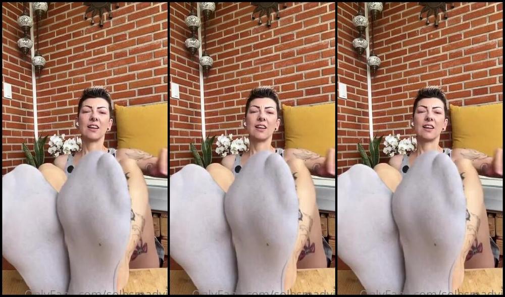 Solesmad Fetish Queen Aka Solesmadvip Onlyfans Pedi Reveal First Time With This Color Leave Me Your Comment When You See The Video Befor