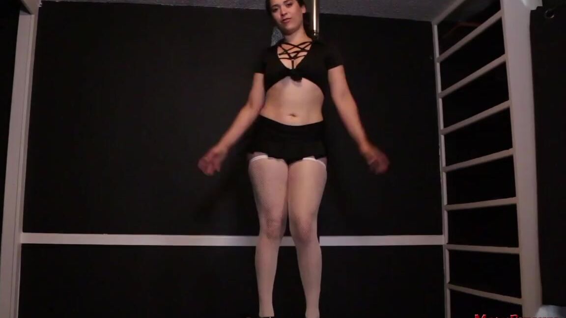 Meanbitches Onlyfans Video Shorter Version Of Our Latest Meanbitches Update Mean Bitches At Home Ziggy Star Footworsh Gcj