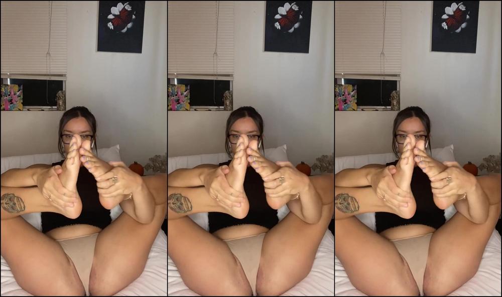 "Young Goddess 222" Feet Fetish, Foot Fetish, Feet Worship, Soles, Feet Joi, Suggest Young Goddess 222 Cum to my soles Pornhub