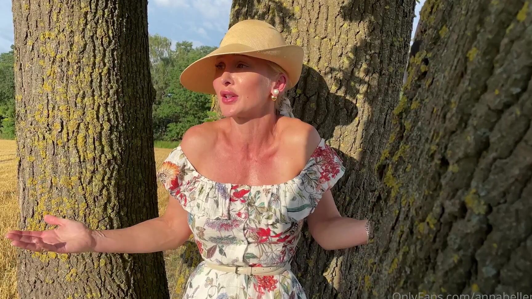 Annabellement Oaktree Introducing Anna Bellement Oaktree Introducing Anna Bellement In Flowered Dres