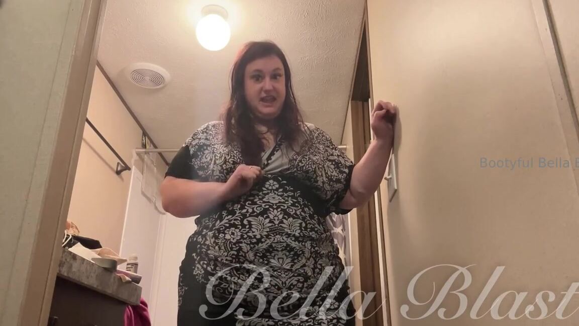 Bootyful Goddess Nicknamed Bootyfulgoddess Findom 10 21 2024 Onlyfans Video Just Dropped A Smelly Fart Package For You This Morning