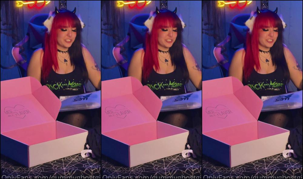 Gummyghostgirl A Little Lingerie Unboxing Try On Definitely Going To Have Fun With All This Cute St