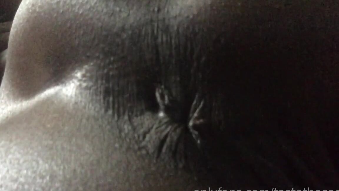 Tastethecocoa Nicknamed Tastethecocoa Foot Fetish 06 13 2019 Onlyfans Video I Know Yall Been Wanting To Smell Me So Open Your Fucking Mouths