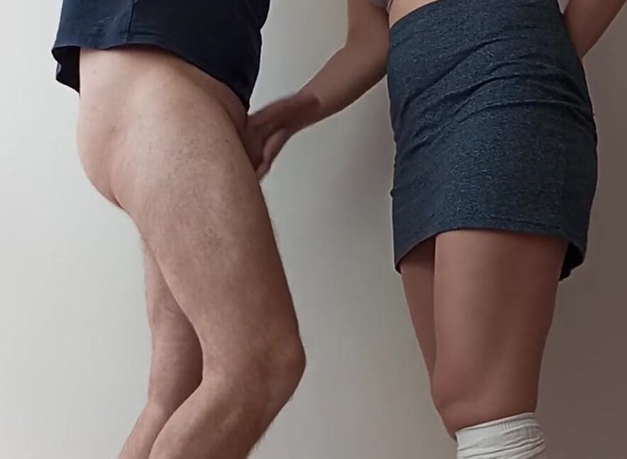 Mistress Redix Nicknamed Mredix 04 27 2024 Onlyfans Video This Time My Slaves Hands Were Tied And He Had No Way To Defend Himself