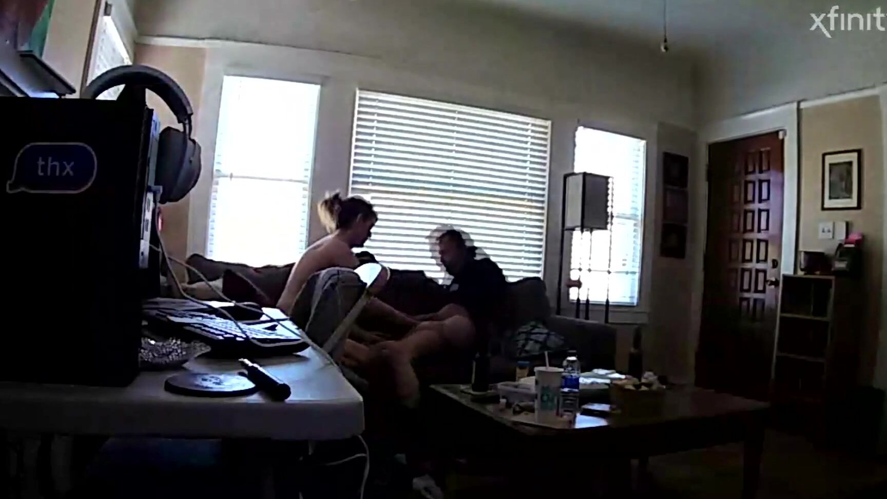 Cheating Wife,Security Cam,Blowjob,Cheating,Strangers hotwiferoxycameron caught on security cam with handyman ManyVids