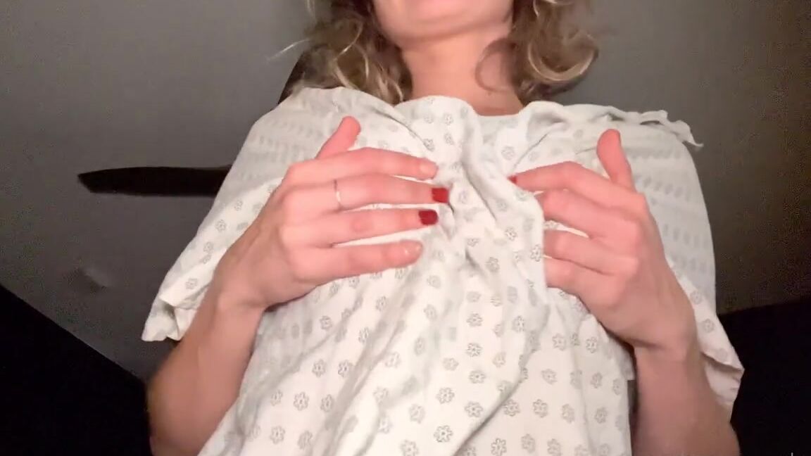 Cobracummander Onlyfans Pov The Crazy Girl At The Mental Hospital Who Hears Voices Needs Your Help This Is What I Call Tro