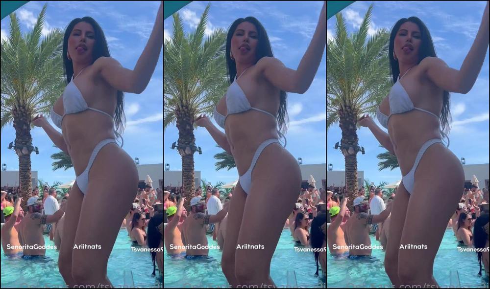 Tsvanessa In Ariiatnats Senoritagoddes Such A Fun Pool Party Could You Handle Us Tho