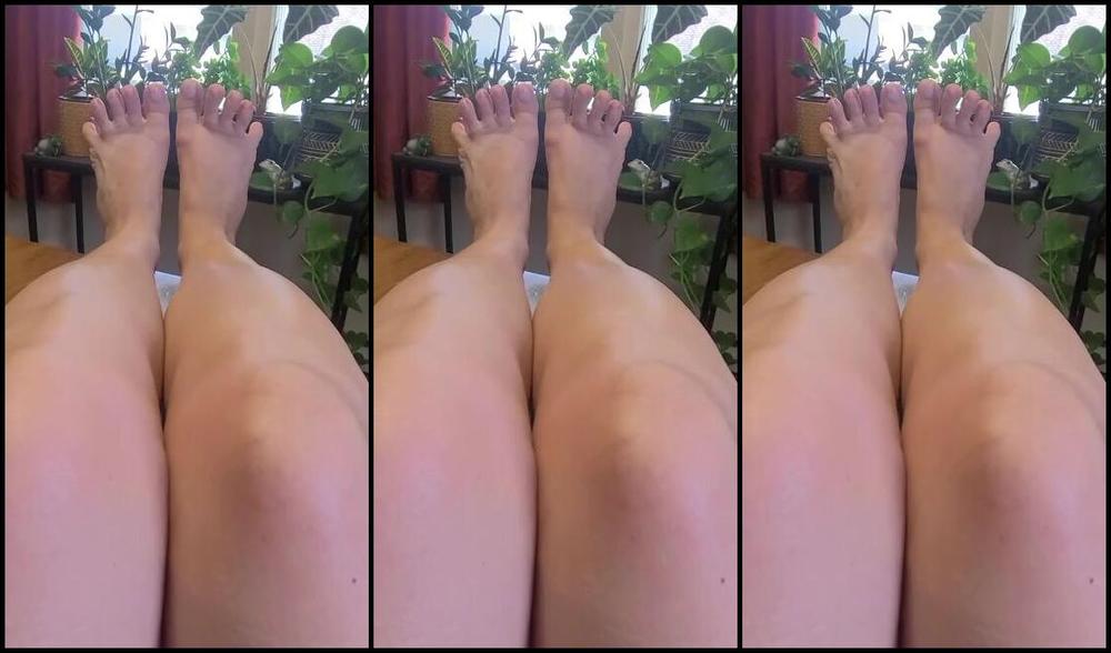 Crystal Paris Nicknamed One Lonely Foot 08 26 2024 Onlyfans Video Im Really Loving My Unpolished Feet