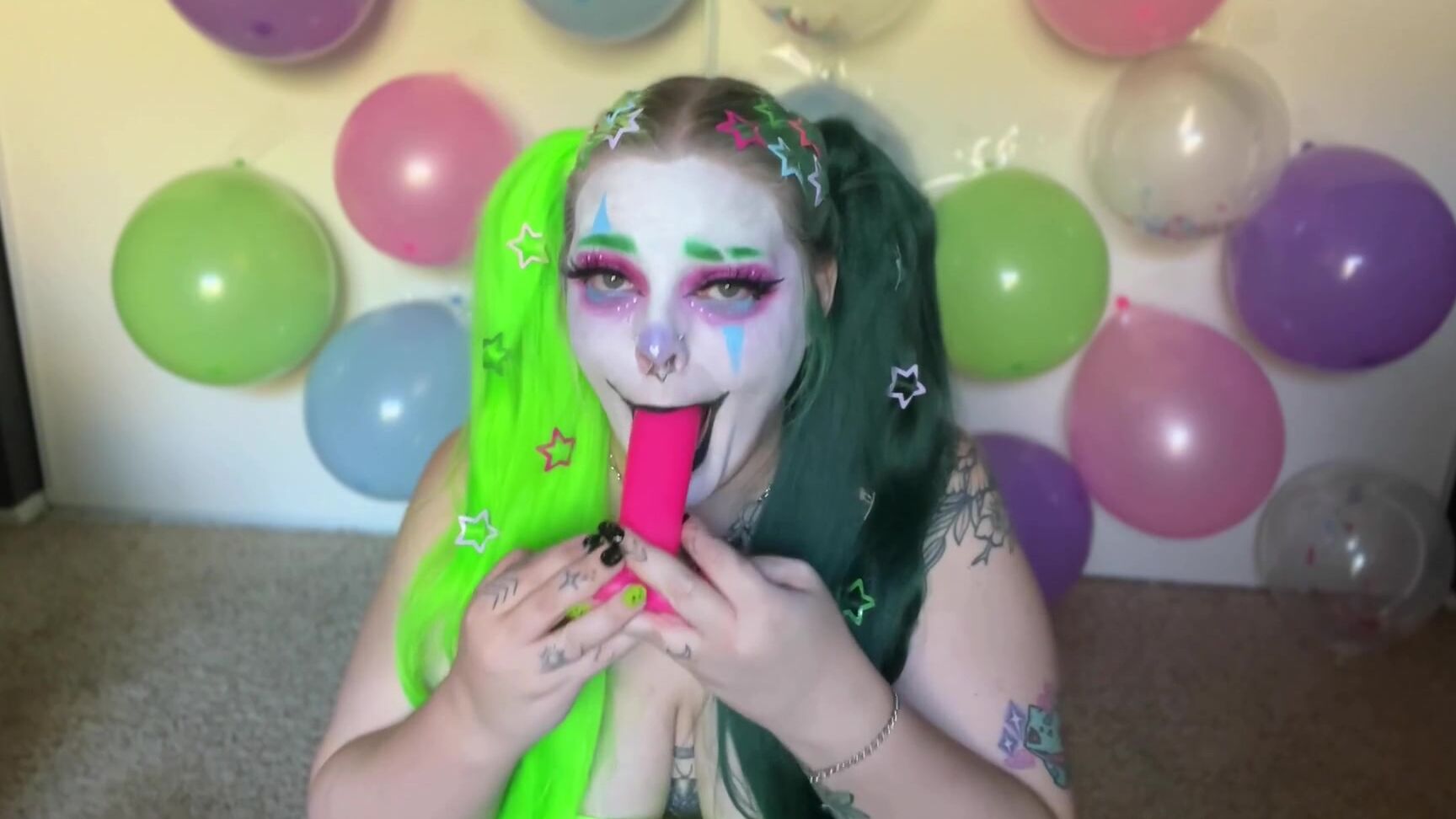 Ariaeisley 3535520363 10 25 2024 New Video Clown Girl Fucks