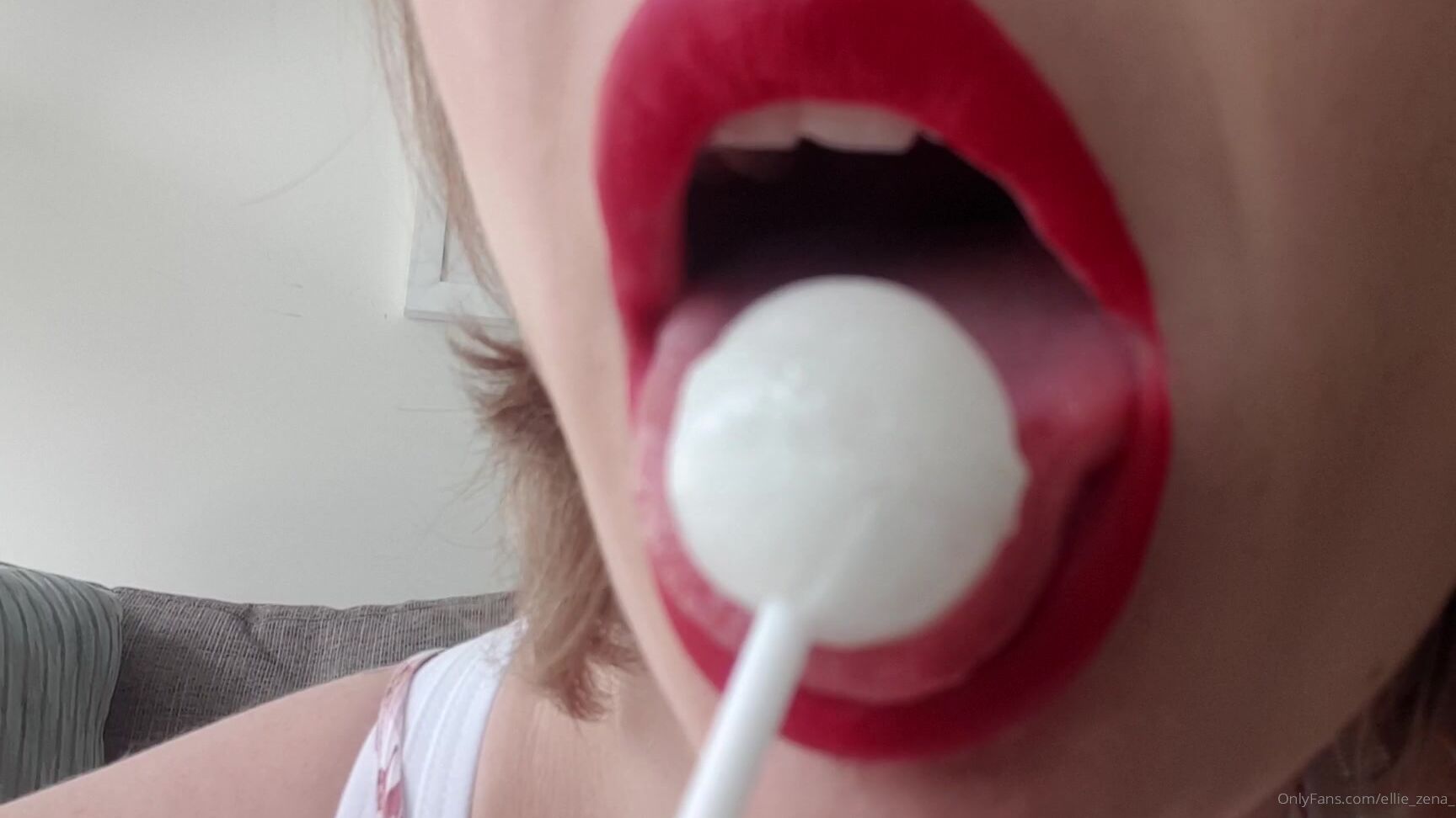 Ellie Zena Oral Fixation Lollipop