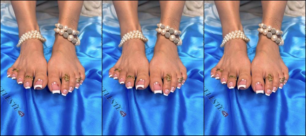 Thee Celeste 2954073993 07 24 2023 Here Is A Little Flexing Show With My Fins