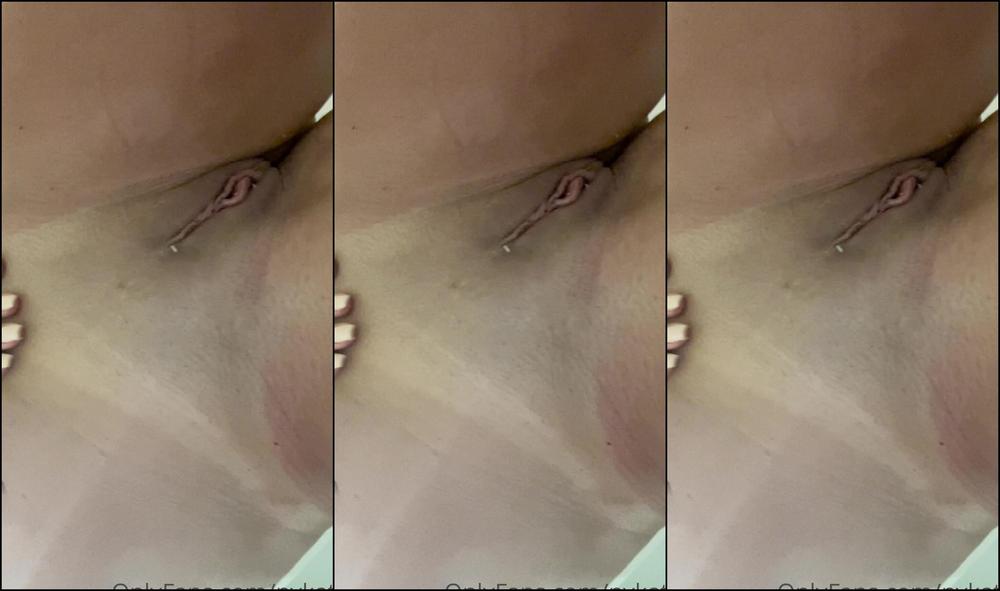 Nvkatv 2048279266 03 06 2021 On Vacay In Mexico Having Some Fun After The Sun