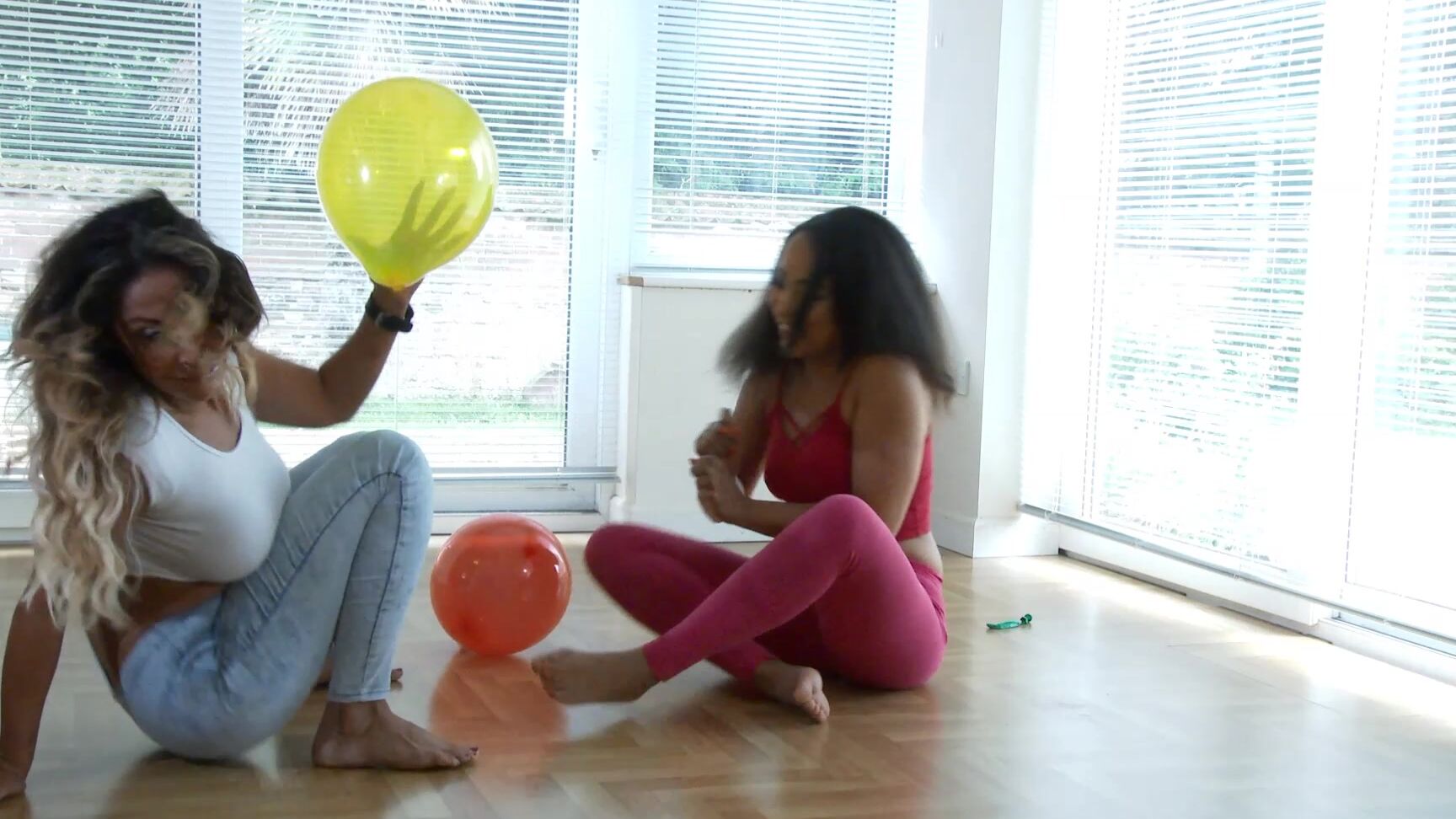 Kaylalouise Videos For Two Girl Balloon Fun