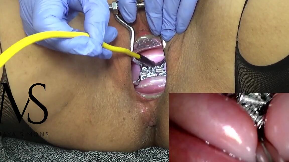 Extrema Maya Simons Extreme And Strange Deep With Screws In The Deep End Of My Uterusp