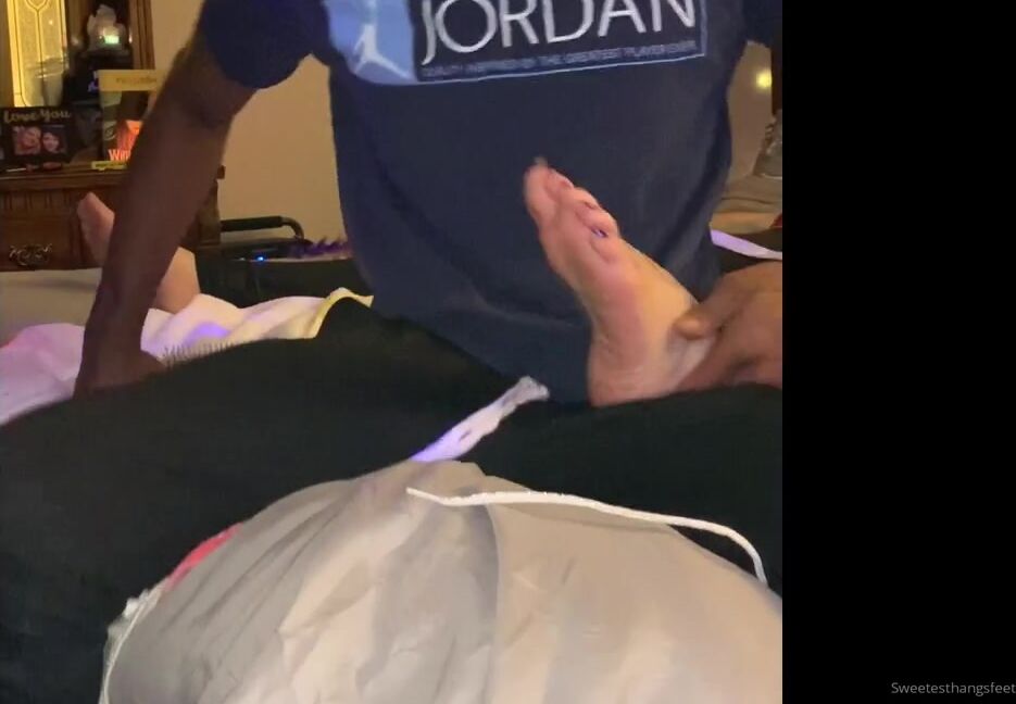 Goddess Rhonda Aka Sweetesthangsfeet Onlyfans He Didn T Have The Camera Set Up At The Best Angle But This Is The Last Tickle Session I Did A Coupl