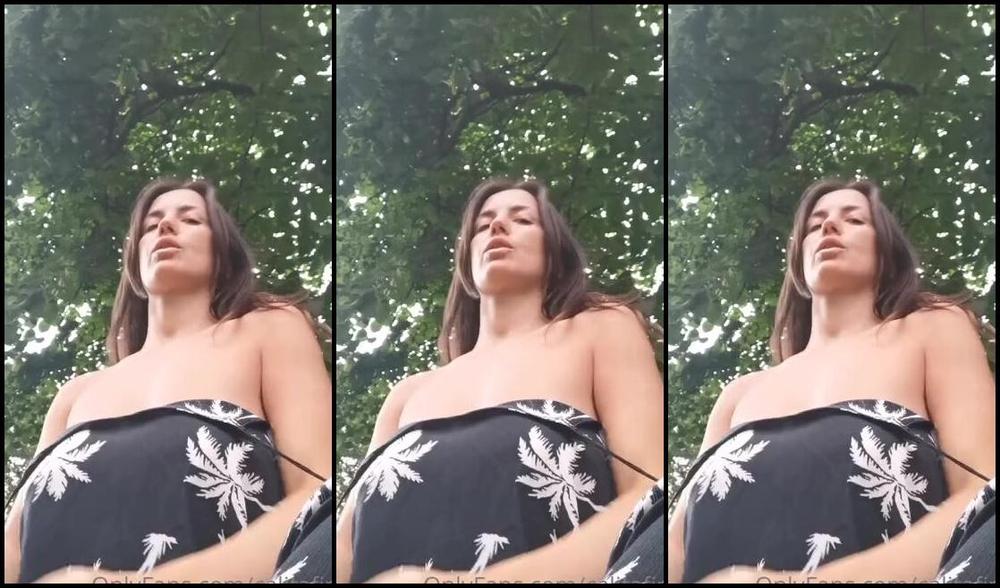 Calitafire Onlyfans Showing You My Breasts In Nature I Would Love To Shoot More Images Outdoors I Hope I Get The Oppor