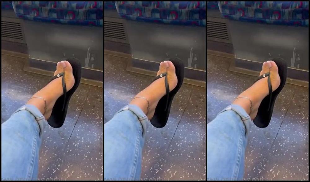Footsiegalore Onlyfans Just Chilling On The Tube My Fidgety Feet Can T Stay Still