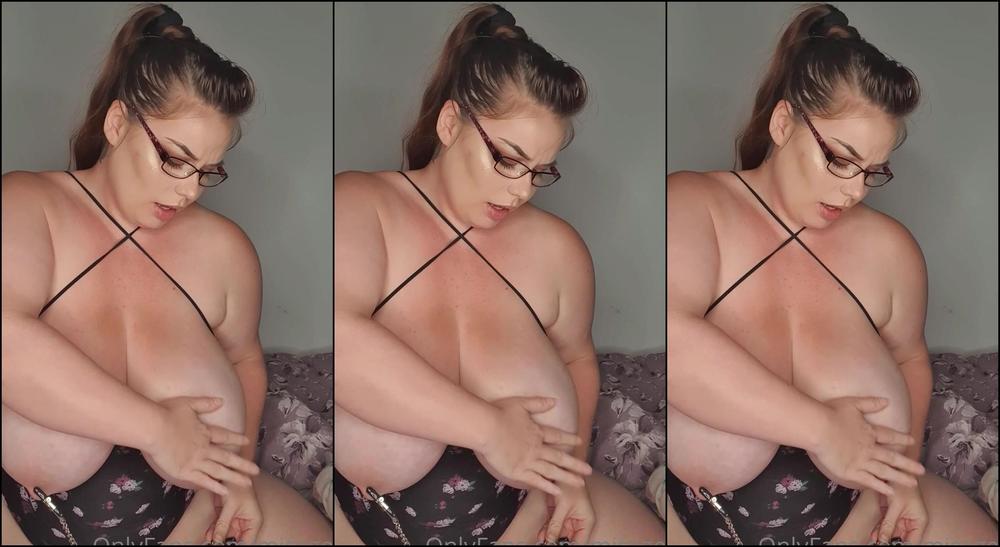 Georginagee 407845609 06 09 2020 Late Night Nipple Tease