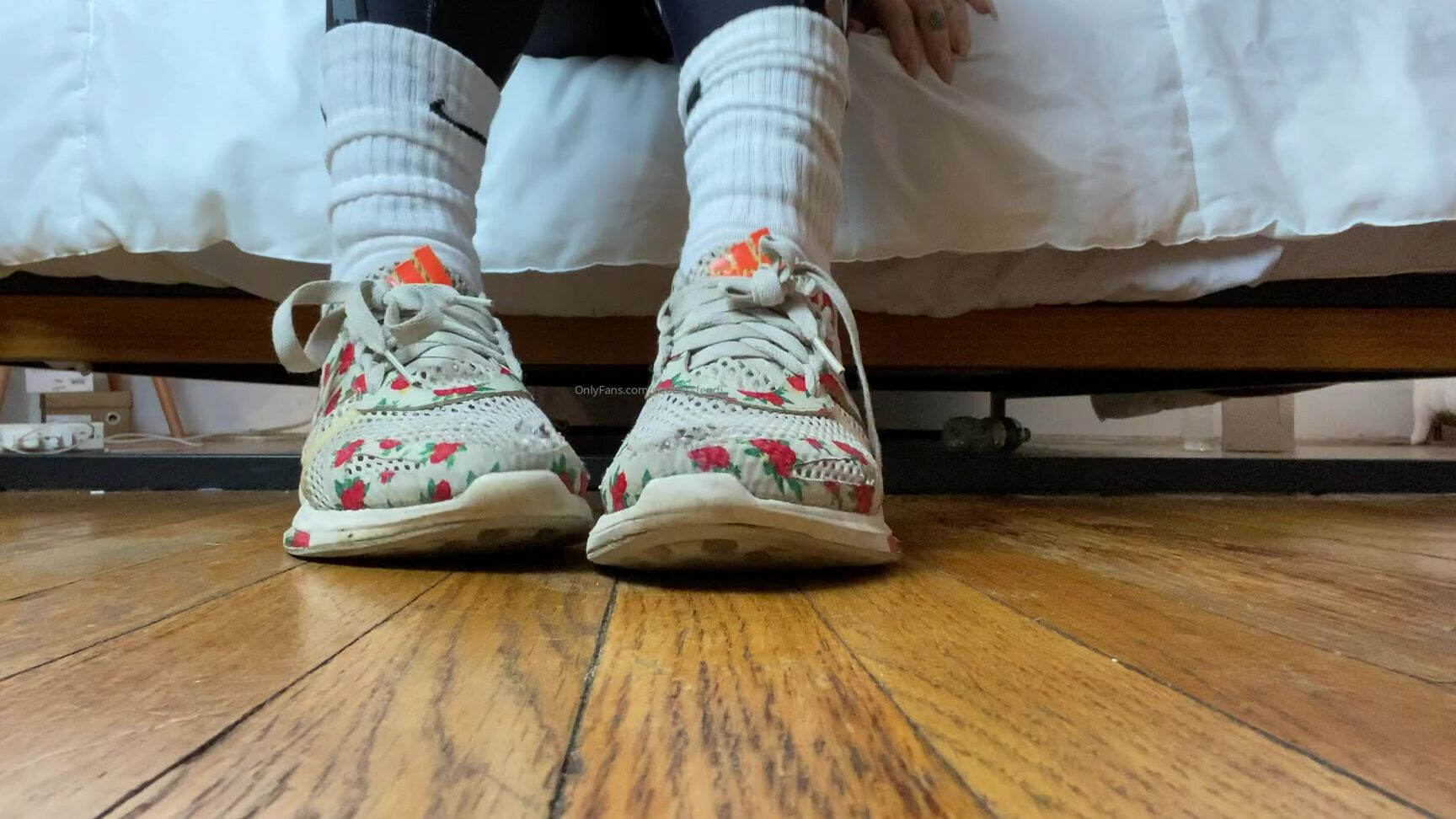 Goddessfendi 250446735 04 21 2020 Your Queen S Sweaty Feet Need To Be Licked And Sucked Clean Bury Your Face In My