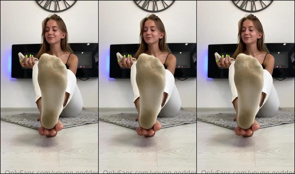 Young Goddess Open Your Mouth Wide So I Can Shove My Heel Down Your Throat