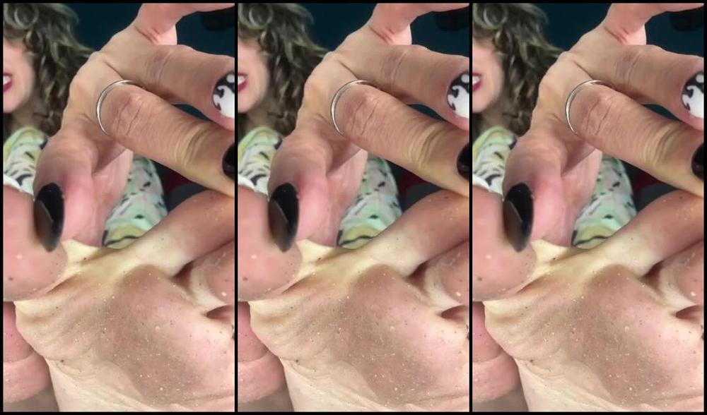 Liariccivip Nicknamed Candymoorevip 01 27 2025 Onlyfans Video Are There Any Dirty Feet Fans Here