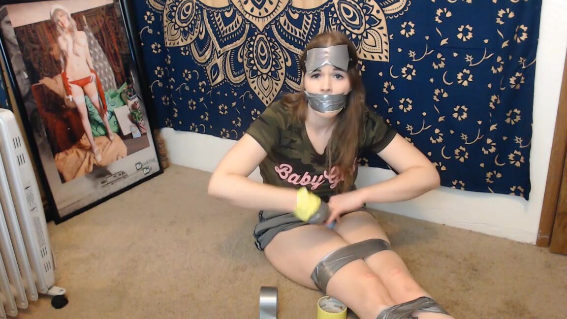 Harleyheartstop Self Bondage Session Gone Wrong